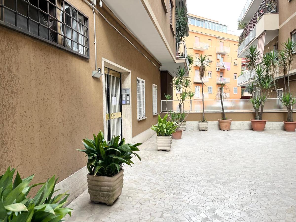 Paula Petra Vatican Apartments Rom Exterior foto